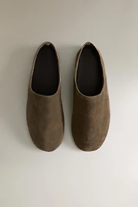 LEATHER MULE SLIPPERS