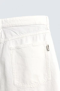 BAGGY FIT SHORTS