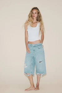 BERMUDA-SHORT EN JEAN TRF DÉCHIRURES TAILLE BASSE