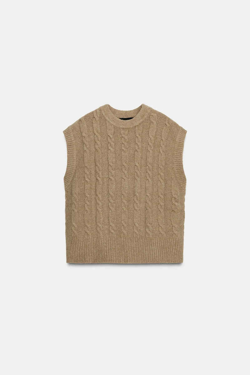 CABLE KNIT VEST TOP
