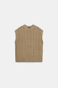 CABLE KNIT VEST TOP
