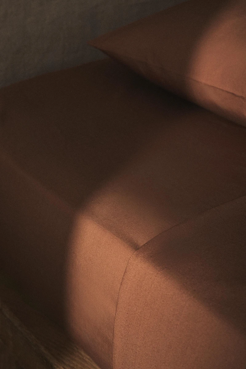 PERCALE COTTON FITTED SHEET | 11.8" THICK ( THREAD COUNT