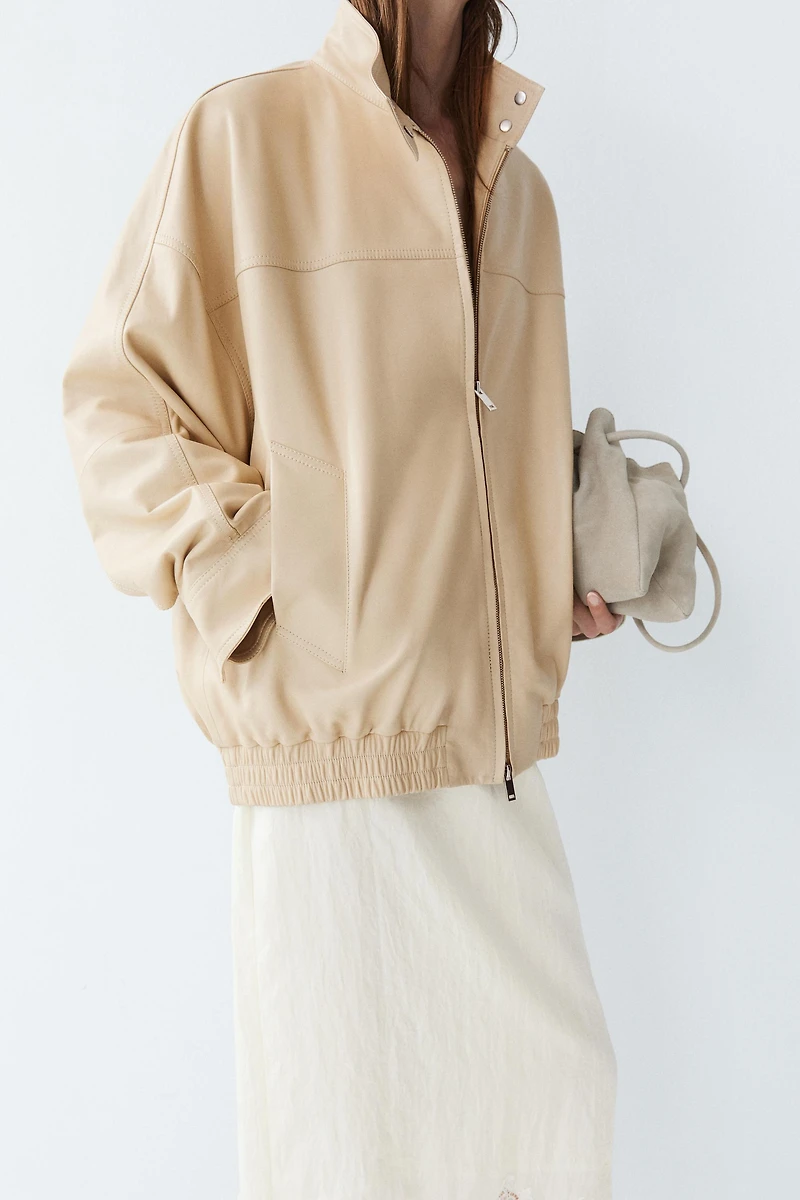 Blouson en cuir à base élastique