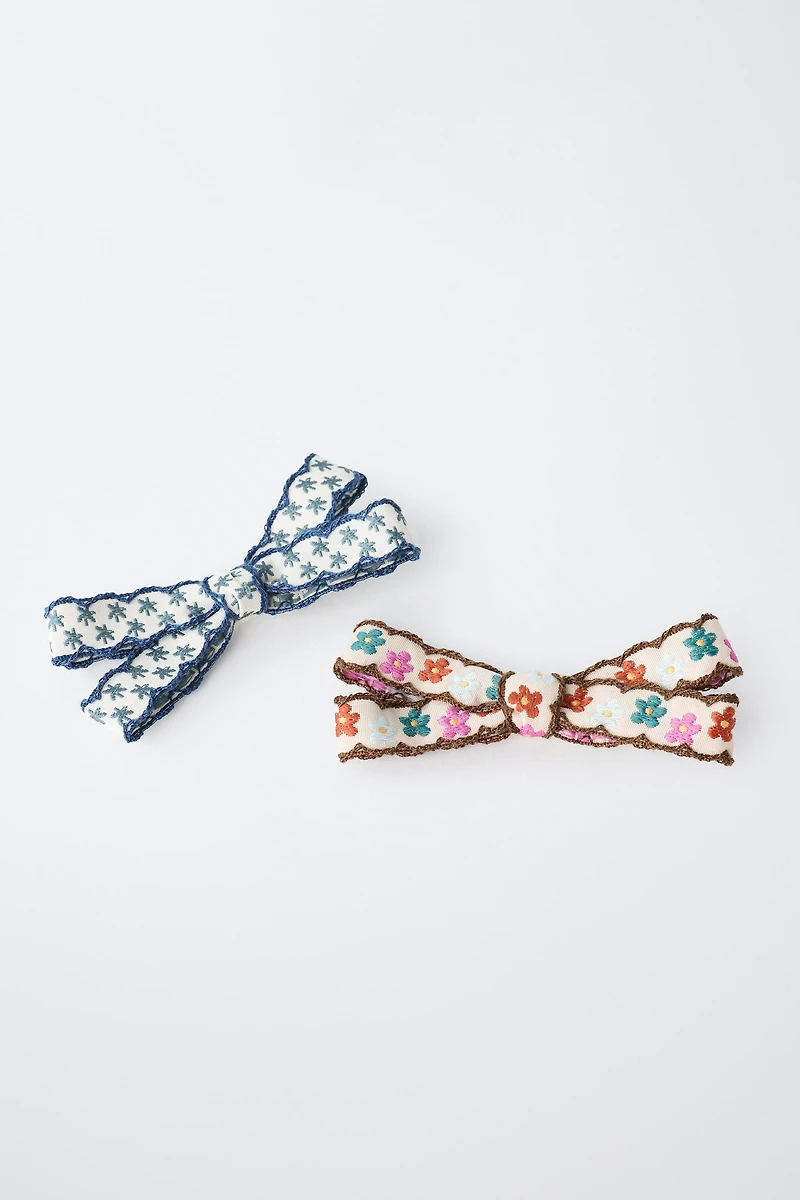 TWO-PACK OF EMBROIDERED BOW HAIR CLIPS