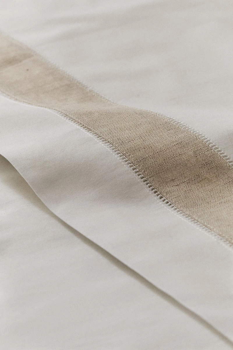 COTTON FLAT SHEET WITH LINEN BORDER
