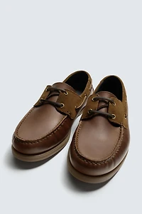 LEATHER BOAT SHOES