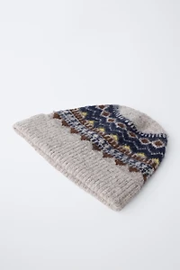 BONNET EN MAILLE JACQUARD