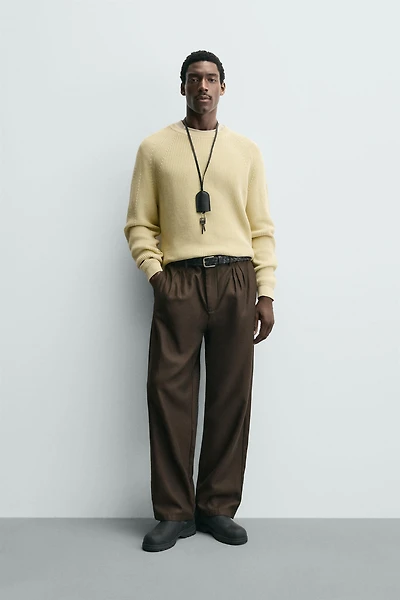 RIBBED TEXTURED JUMPER