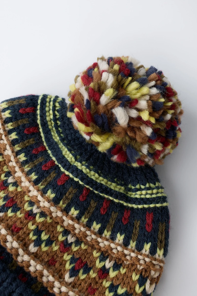 JACQUARD KNIT HAT
