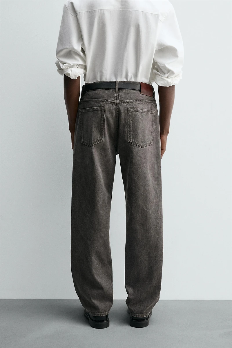 WASHED STRAIGHT FIT JEANS