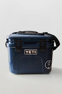 SMALL RIGID YETI PORTABLE COOLER