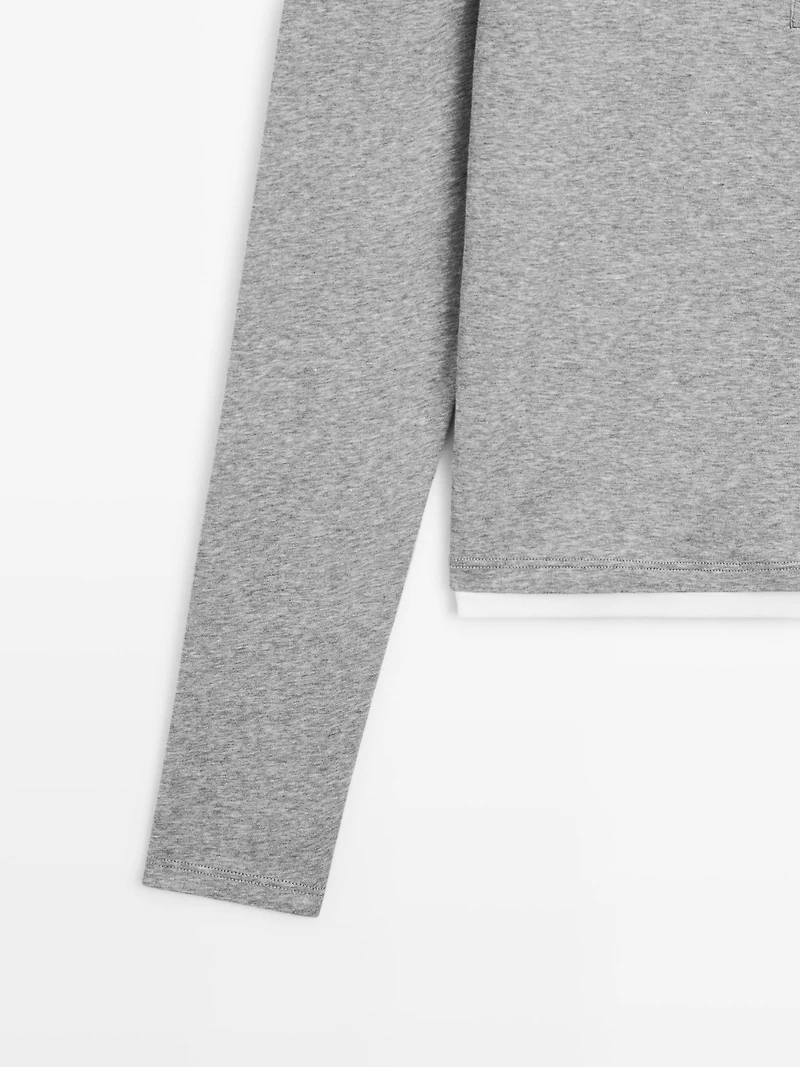 Layered T-shirt with button details