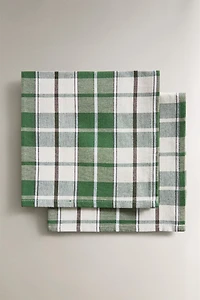 SET OF DYED THREAD NAPKINS (SET OF 2)