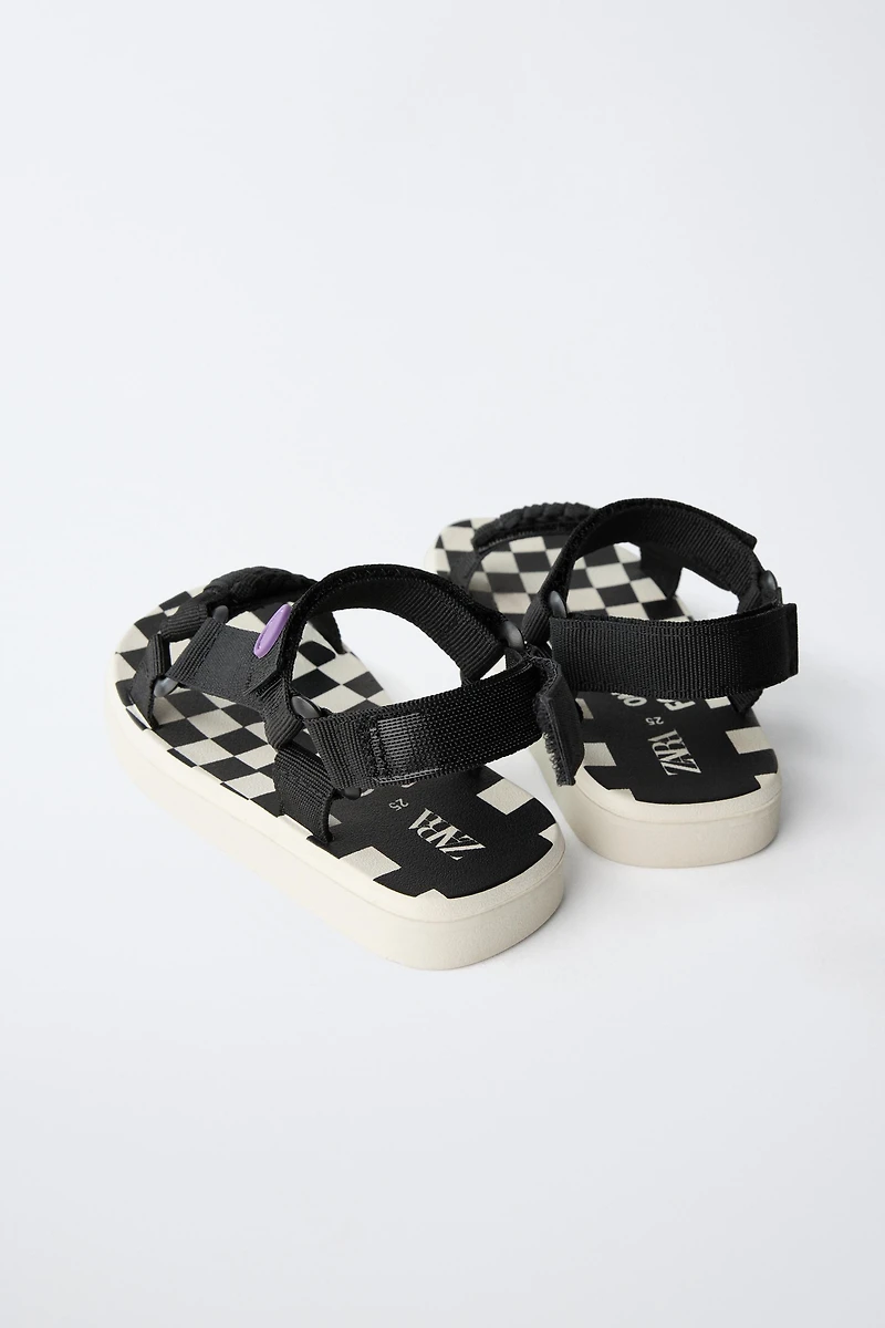 SPORT SANDALS