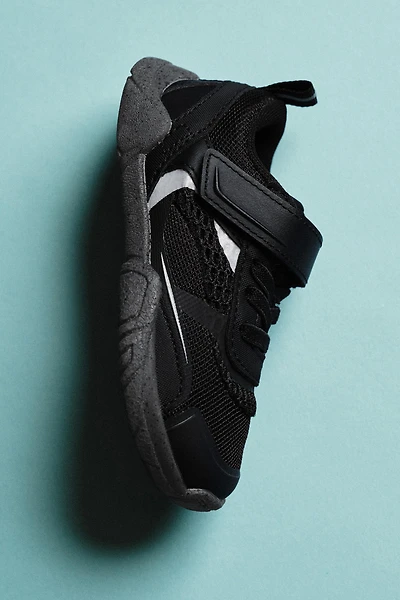 BAREFOOT SNEAKERS
