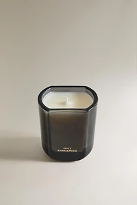 (220 G) SPICY SANDALWOOD SCENTED CANDLE