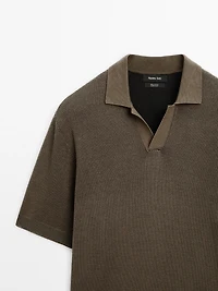 Textured knit V-neck polo shirt