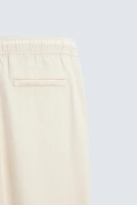 PANTALON COUPE DÉCONTRACTÉE À TEXTURE