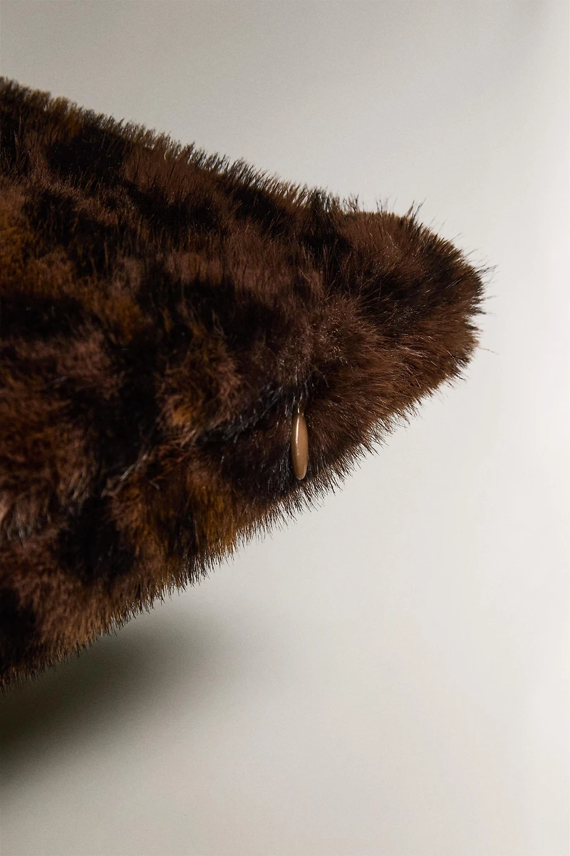 ANIMAL PRINT FAUX FUR THROW PILLOW COVER
