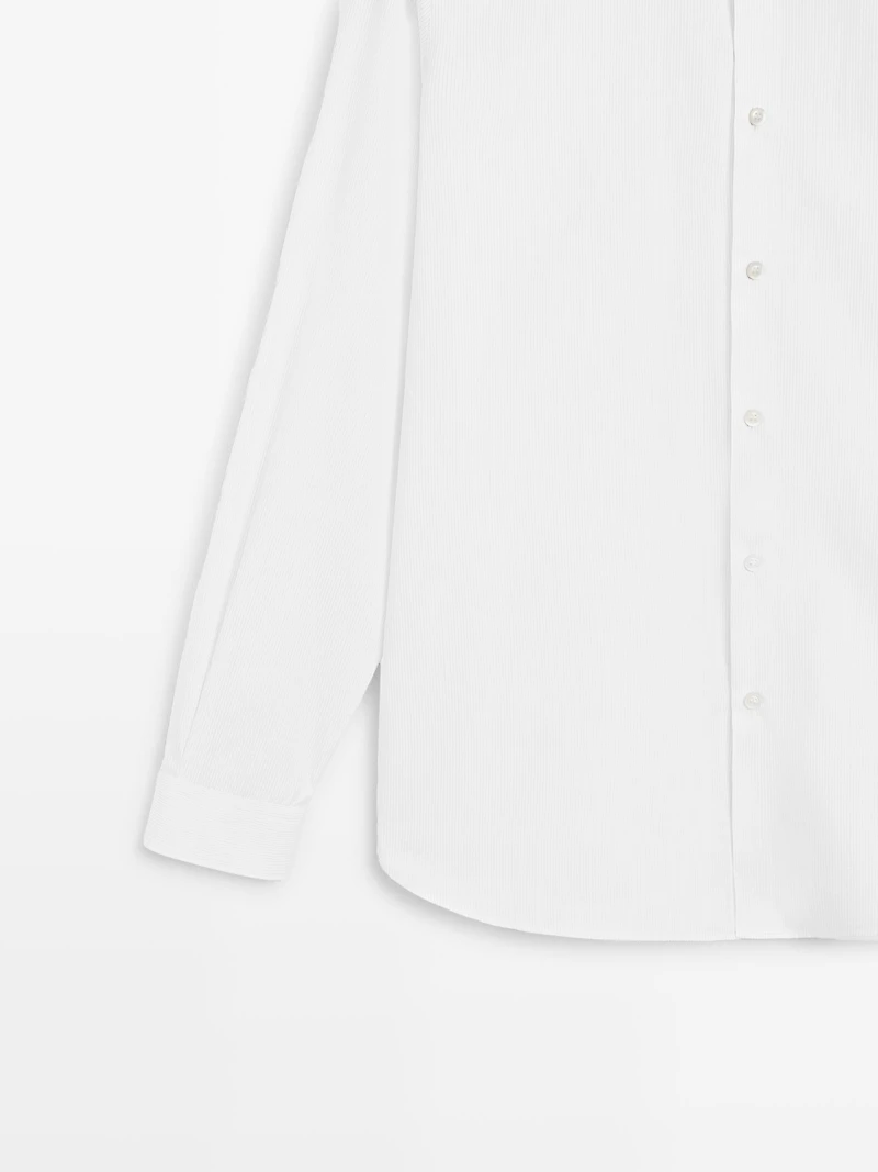 Slim fit 100% cotton poplin shirt