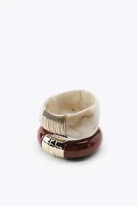 LOT DE 2 BRACELETS RIGIDES EN RÉSINE