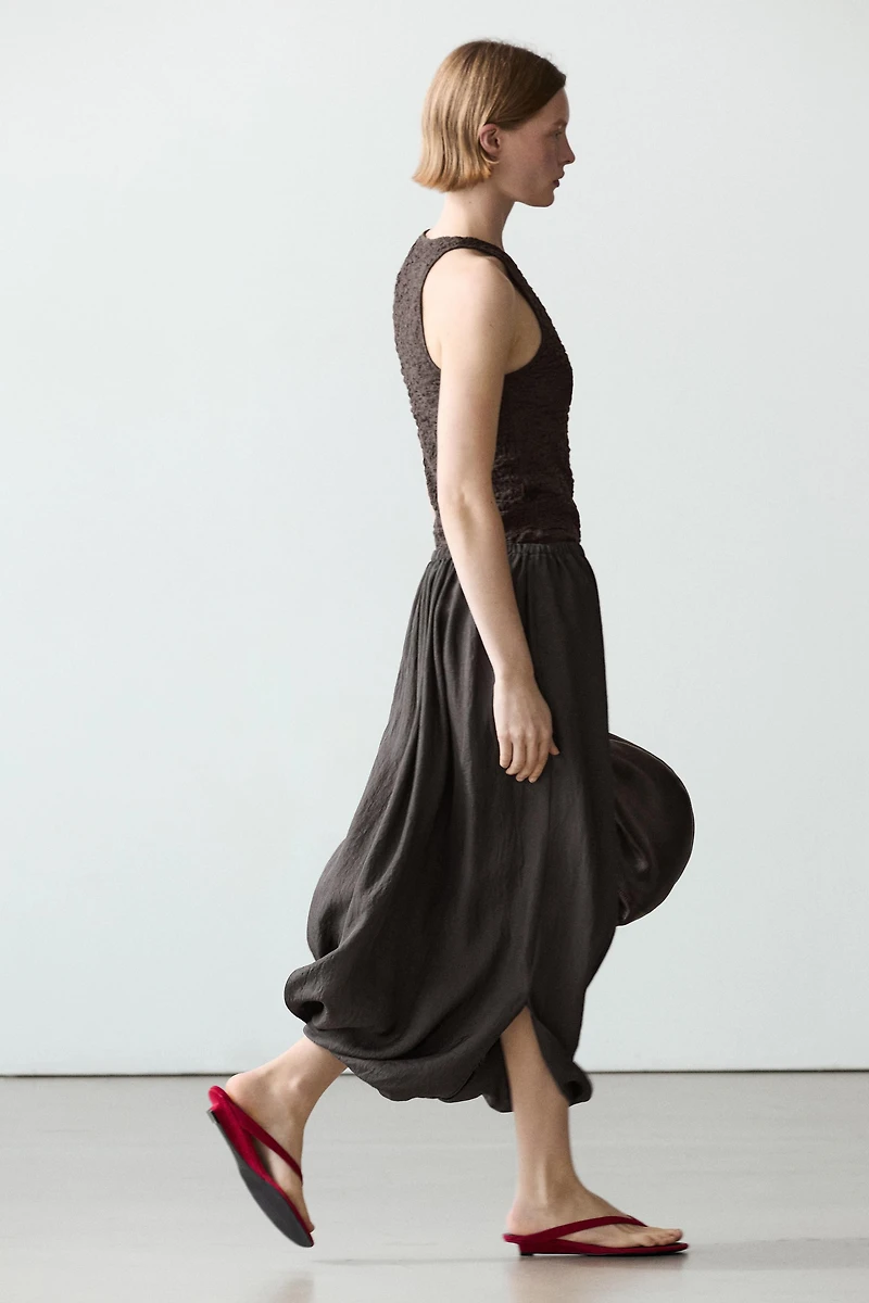Jupe midi taille froncée