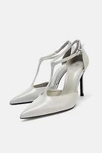 STRAPPY HEELS