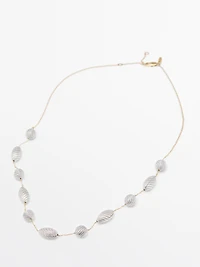 Collier texturé pièces ovales