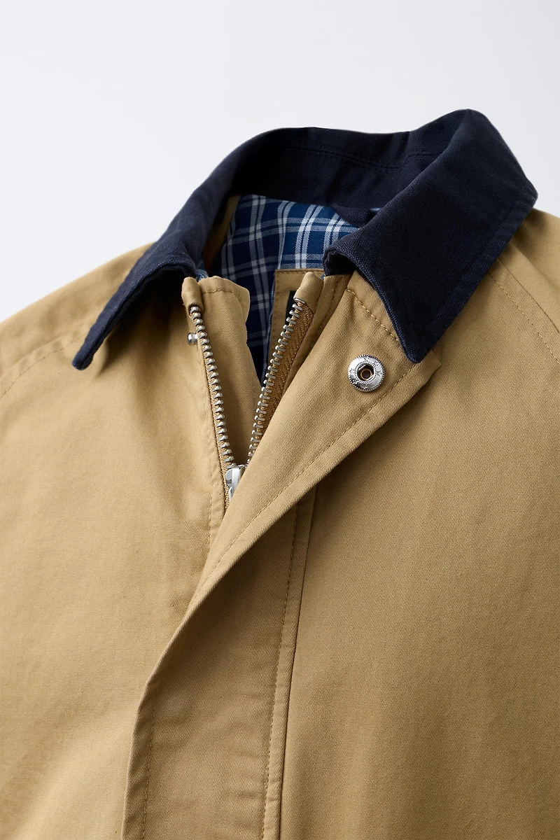 CONTRAST COLLAR JACKET