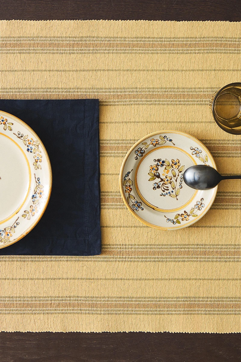 STRIPED TABLE RUNNER