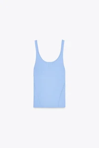 FITTED KNIT TOP