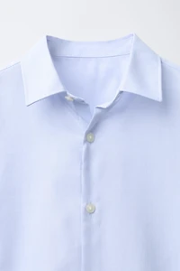 CHEMISE STRUCTURÉE UNIE HABILLÉE