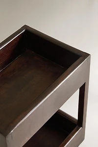 SMALL STORAGE UNIT