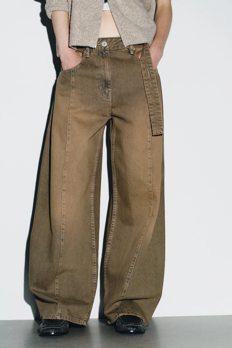 TRF OVERSIZE BARREL LOW-RISE JEANS