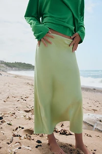 POLKA DOT SATIN EFFECT MIDI SKIRT
