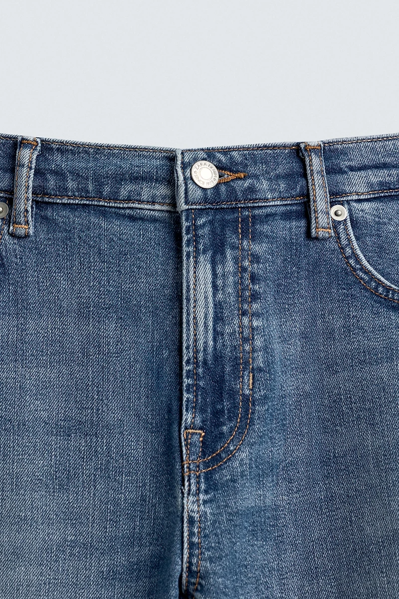 BASIC SLIM FIT JEANS