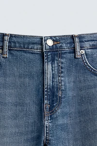 BASIC SLIM FIT JEANS