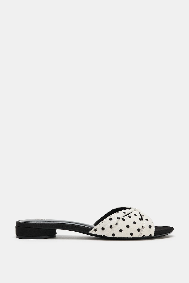 PRINTED LEATHER FLAT SANDALS