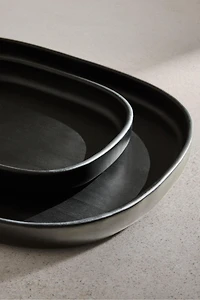 TRAY 02