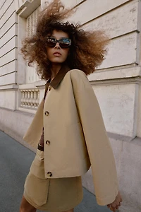 CROPPED TRENCH WITH COMBINED COLLAR