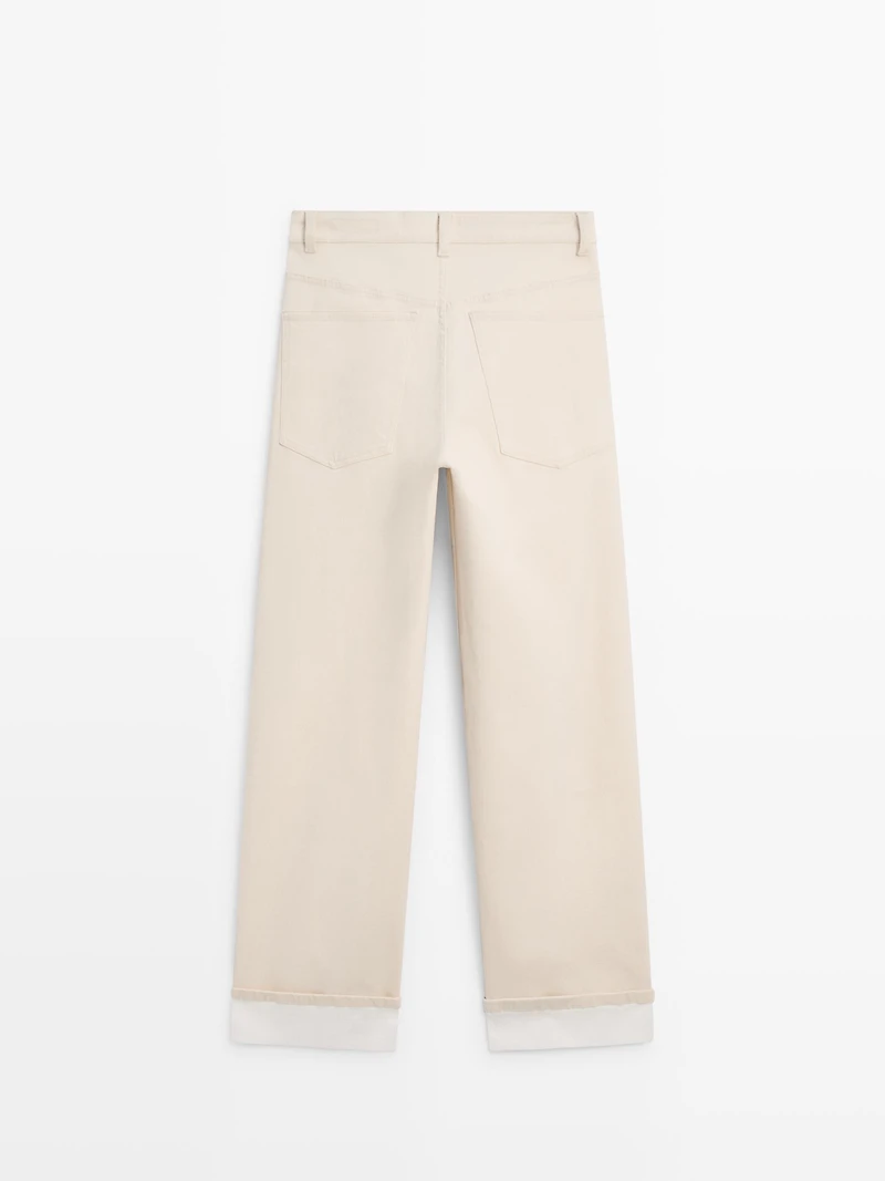 Jean straight revers dans le bas