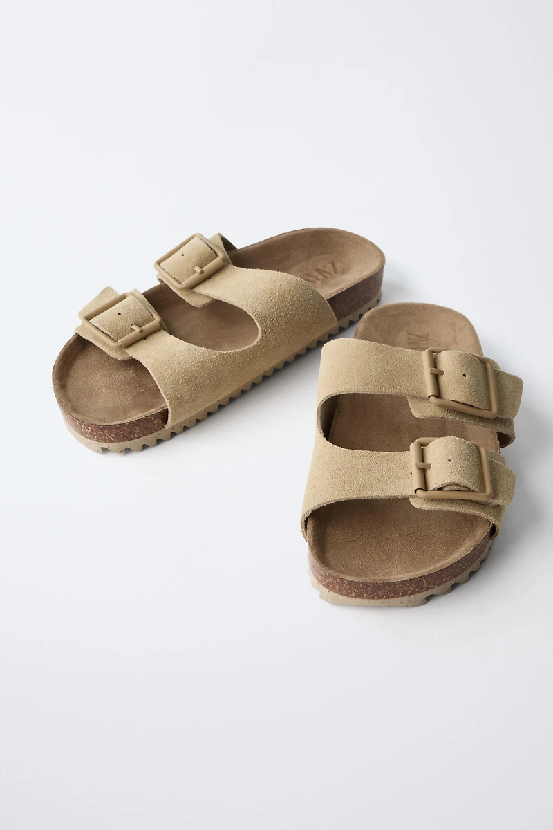 LEATHER BUCKLE SANDALS