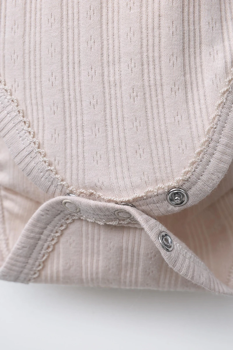 0-6 MONTHS/ THREE-PACK OF LONG-SLEEVE BODYSUITS KIMONO COLLAR