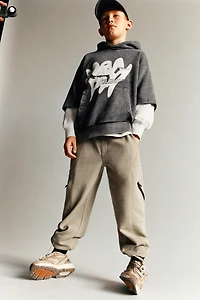 DOUBLE SLEEVE PRINT SWEATSHIRT