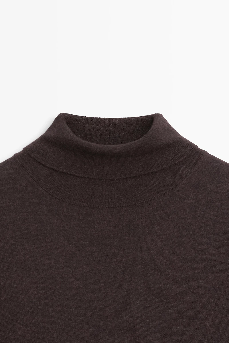 Wool blend knit dress with contrast detail