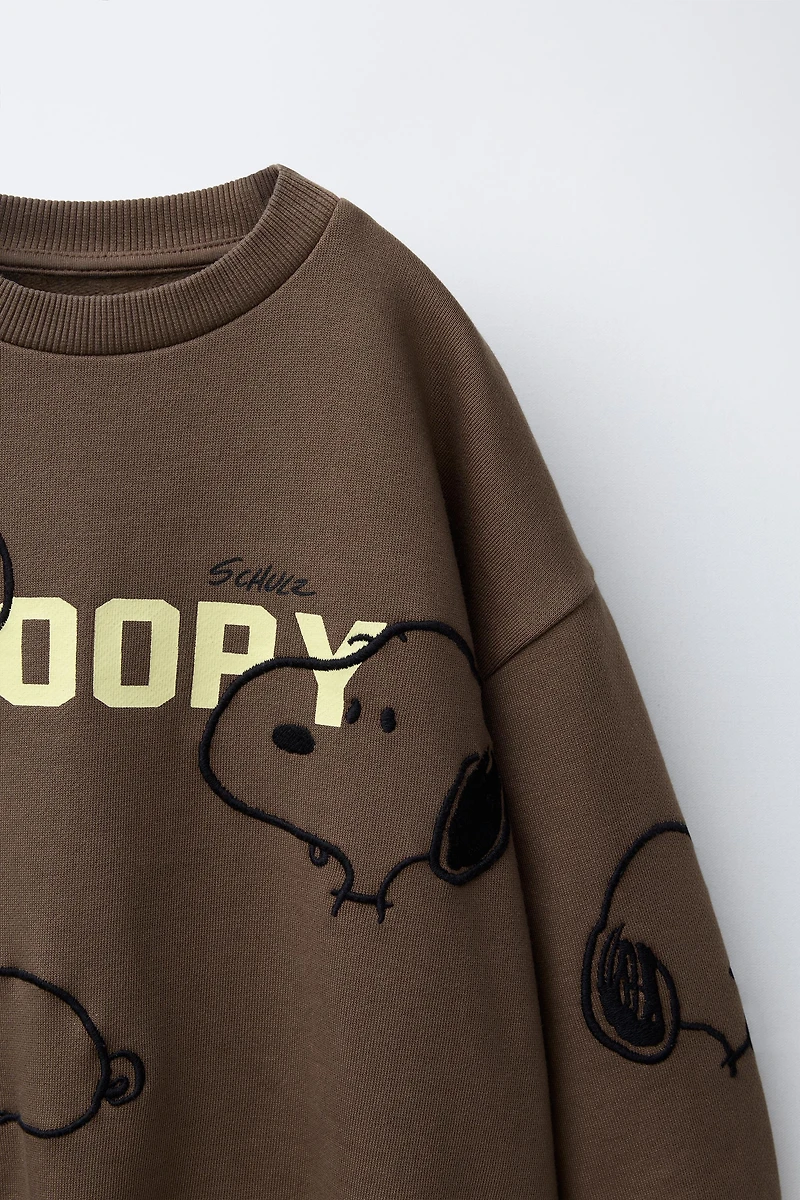 SWEAT BRODERIES SNOOPY PEANUTS™