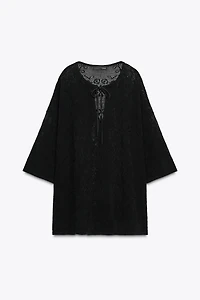 TOP OVERSIZE EN MAILLE TEXTURÉE À FLEURS