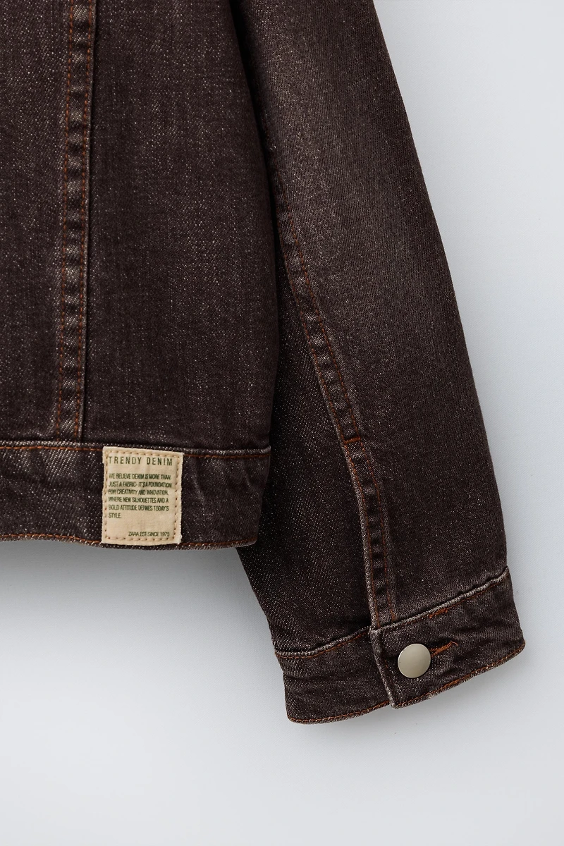 VESTE EN JEAN EFFET DÉLAVÉ