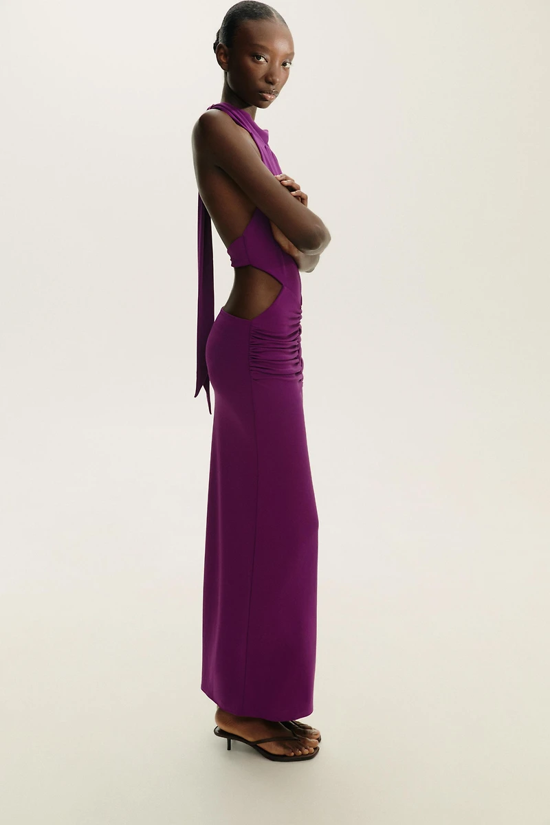 GATHERED HALTER MAXI DRESS