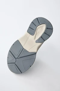 ATHLETIC SNEAKERS